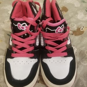 Hello Kitty Vans